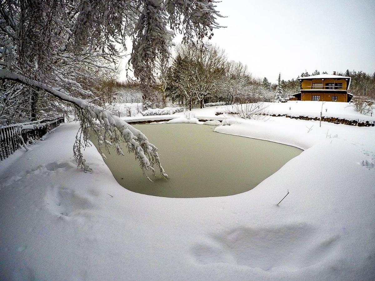 Agramada Bed & Breakfast Arnaía Dış mekan fotoğraf